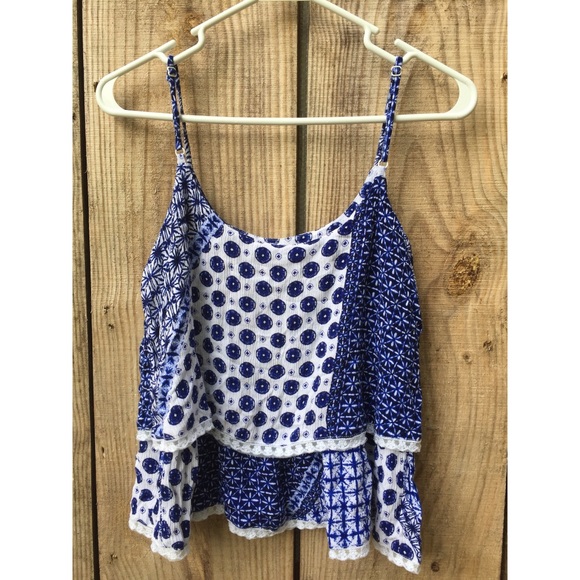 Top - Picture 1 of 2